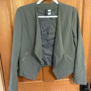 H&M olive blazer